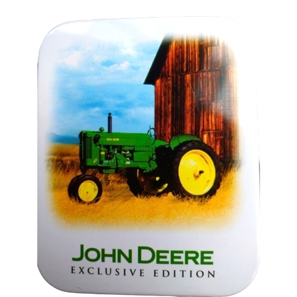 John Deere Exclusive Edition Metal Tin 3x2.75x1 with Tractor Barn Scene - Picture 1 of 6